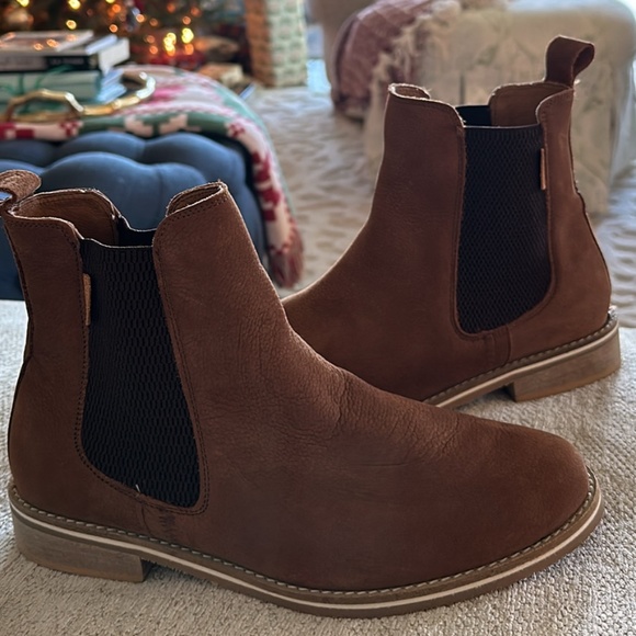 Hair Mari Chelsea brown suede boot women’s 9 - Picture 1 of 1